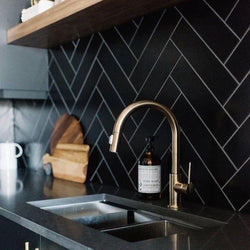 Urban Metro Black Gloss Flat Wall Tiles 10x30cm - Metro Tiles