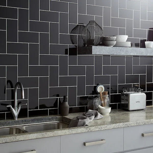 Metro Black Flat Gloss 10x20cm - Metro Tiles